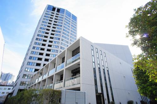 Exterior of Park Cube Meguro Tower