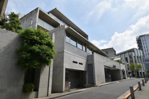 Exterior of Forest Plaza Omotesando