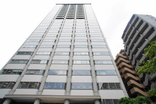 Exterior of Akasaka Tameike Tower Residence