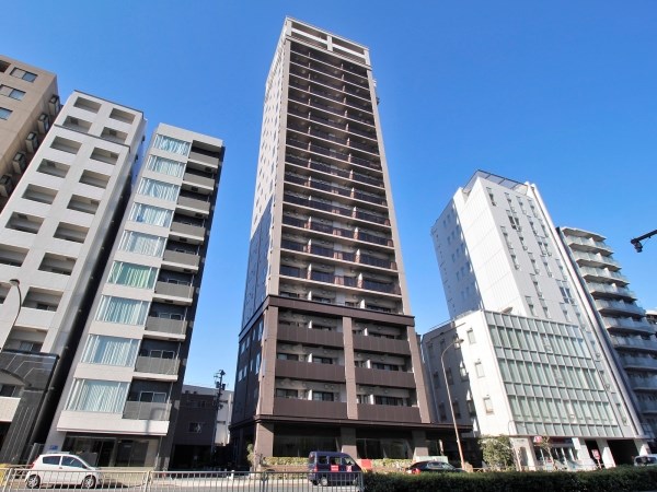 Exterior of Lefond Shirokanedai The Tower Residence